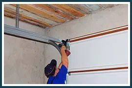 Arlington Heights Garage Door Shop Arlington Heights, IL 847-350-7026 - garage-door-maintenance